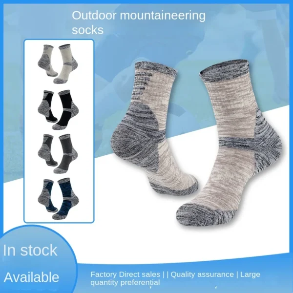 Stay Warm And Comfortable With Our Mid-Length Cotton Men'S Winter Socks - Perfect For Mountain Climbing!