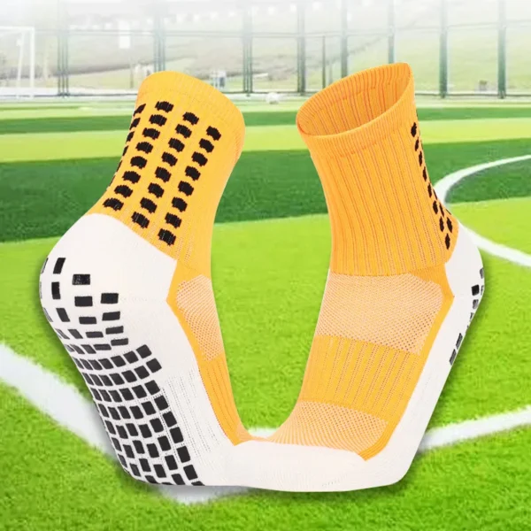 Upgrade Your Game With Anti-Slip Men'S Mid Length Training Socks - Professional Quality With Thickened Towel Bottom And Short Cuff Design - Image 2