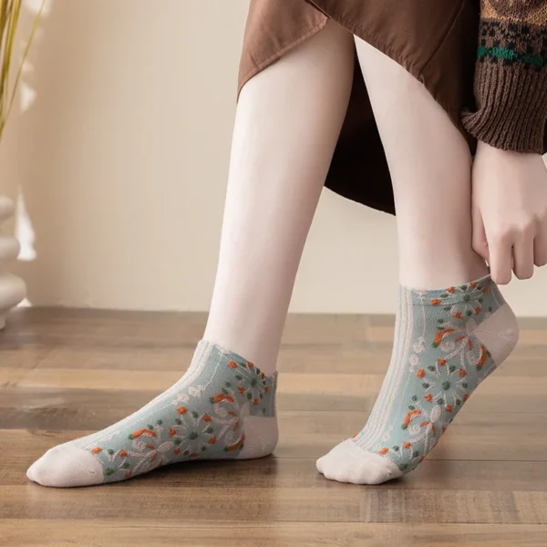 Step Into Style With Retro Floral Low Cut Lady Socks - Perfect For Artistic And Ethnic Looks! - Image 4