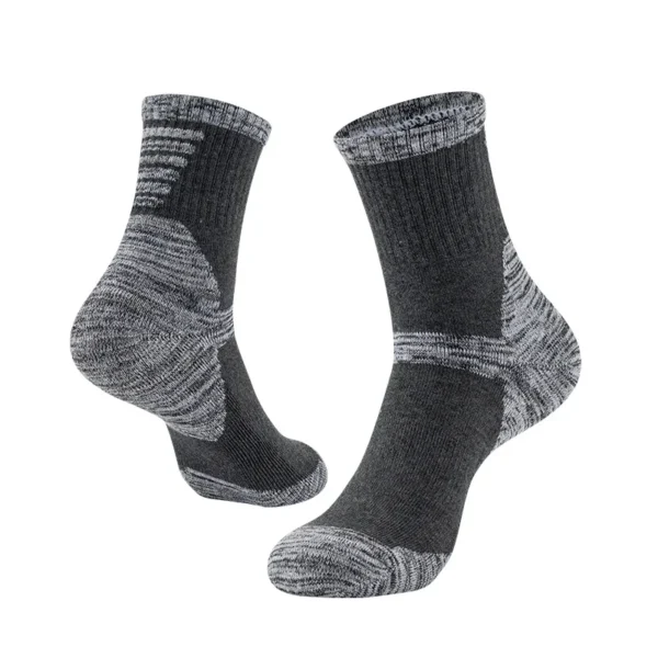 Stay Warm And Comfortable With Our Mid-Length Cotton Men'S Winter Socks - Perfect For Mountain Climbing! - Image 2