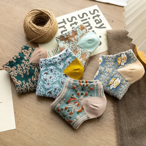 Step Into Style With Retro Floral Low Cut Lady Socks - Perfect For Artistic And Ethnic Looks! - Image 3