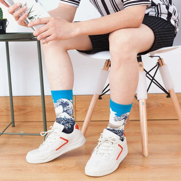 Upgrade Your Style With Oil Painting Cotton Socks For Men And Women - Perfect For Spring And Autumn! - Image 3