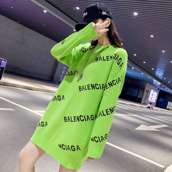 Avocado Green Sweater Women'S Clothing Retro Hong Kong Flavor Foreign Style Fashion Loose Large Version European Lazy Wind Wear Large Size Tide - Image 3