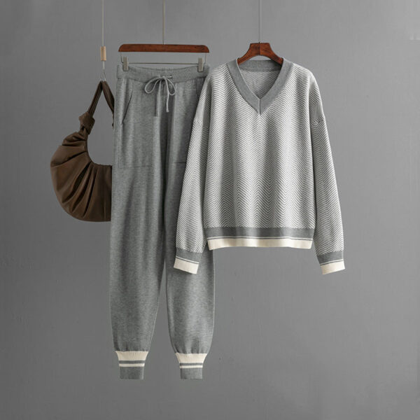 Autumn And Winter New Sweater Set Knitted Striped V-Neck Large Size Loose Long-Sleeved Commuter Two-Piece Set - Image 4