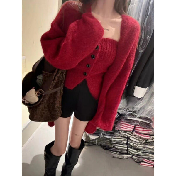Sexy Tube Top Cardigan Women'S Autumn And Winter New Gentle Soft Waxy Lazy Wind Sweater-2 Pcs Set - Image 4