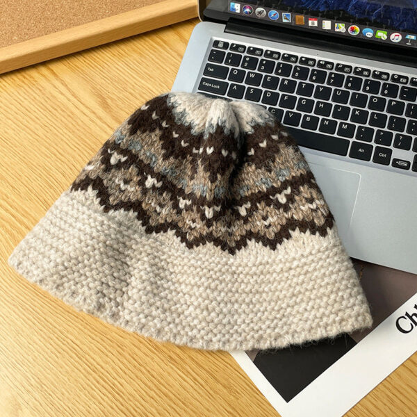 Retro Wool Hat Autumn And Winter Women'S Warm Ear Protection Versatile Face Small Color Matching Warm Knitted Bucket Hat - Image 11
