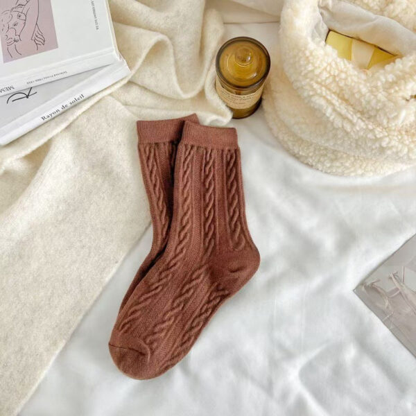 5Prs-White Cashmere Women'S Twist Thickened Retro Medium Tube Socks Postpartum Confinement Socks - Image 9