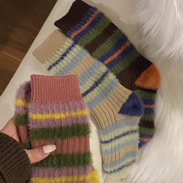 5Prs-Thick Stripes Color Matching Contrasting Imitation Mink Fluffy Socks Sweet Warm Women'S Mid-Tube Socks - Image 2