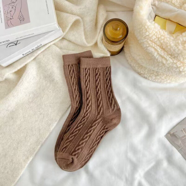 5Prs-White Cashmere Women'S Twist Thickened Retro Medium Tube Socks Postpartum Confinement Socks - Image 10
